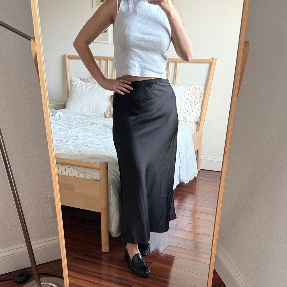 Uniqlo Black Maxi Skirt